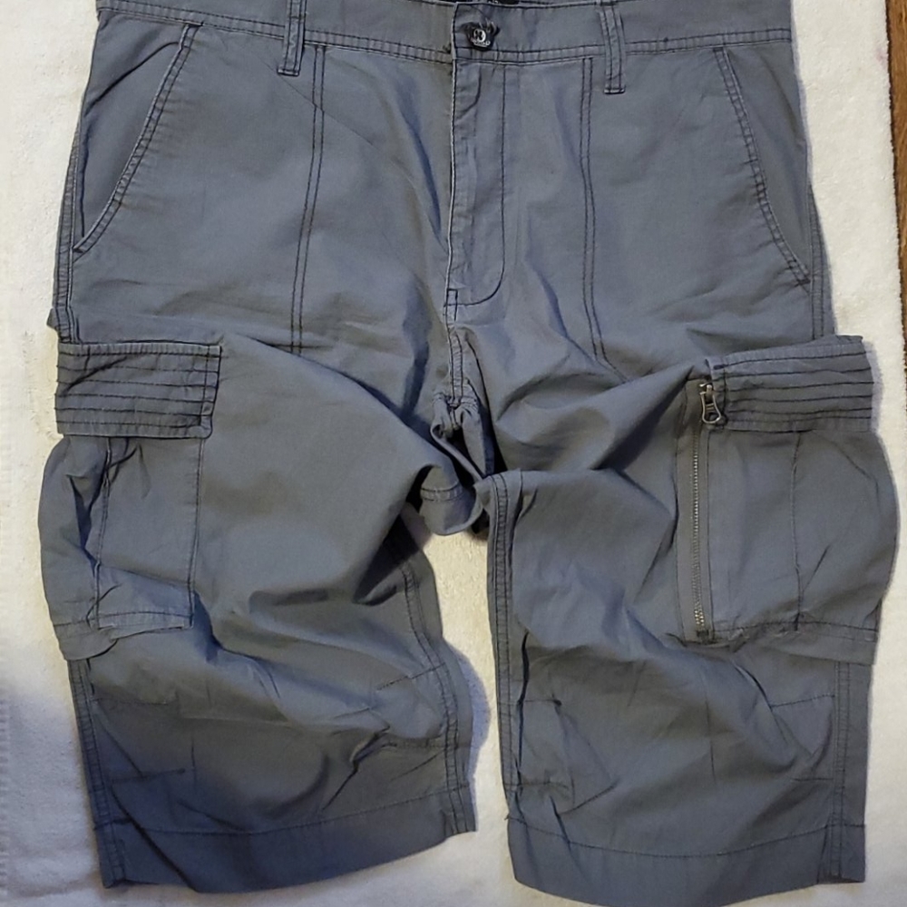 International Concepts Men's Capri Shorts